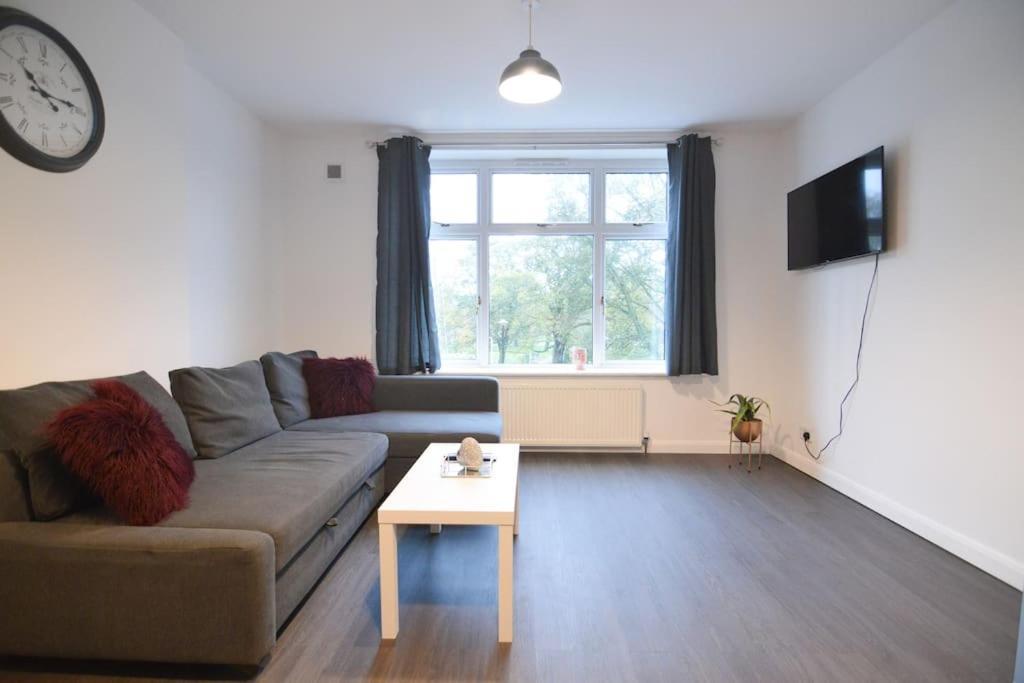 Contemporary 3 Bedroom Flat Kirkcaldy Exterior foto